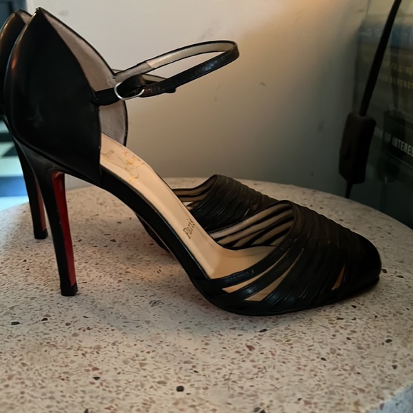 Christian Louboutin high heel shoe size 6 - Picture 4 of 5